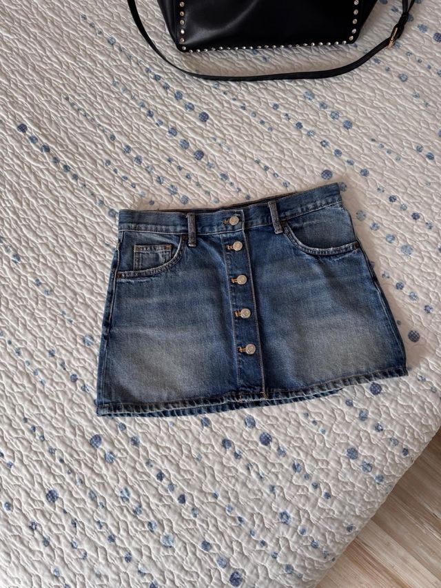 Falda vaquera corta