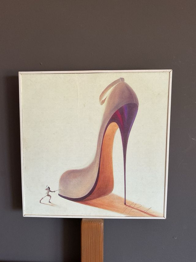 Cuadro Decorativo Tacón Beige y Morado