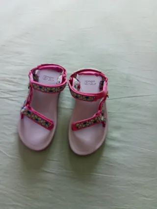 Sandalias Teva Talla 33-34 Niña