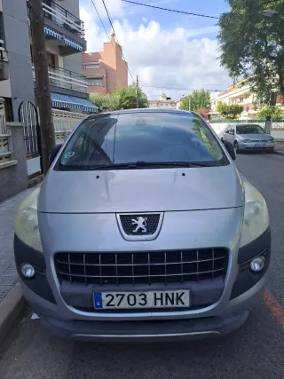 Peugeot 3008 2013