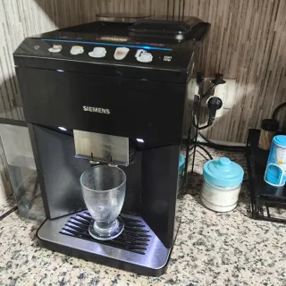 Cafetera Siemens Negra