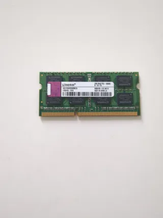 Memoria RAM Kingston 2GB DDR3
2 módulos 

