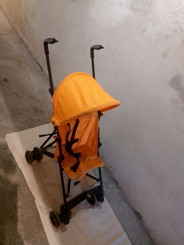 Passeggino leggero unisex Giordani