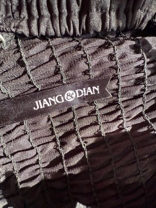 Abito nero JIANG & Dian