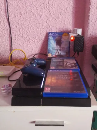 PS4 1TB + 3 Juegos