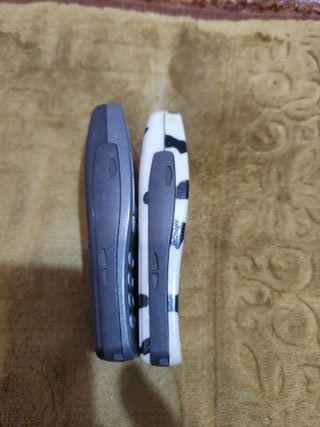 2x Nokia 3210