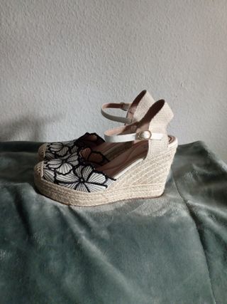 Zapatos de tacon talla 39