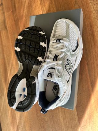 Néw Báláncé 530 Whité Silvér Návy tállá 43