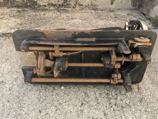 Máquina de coser antigua Wertheim