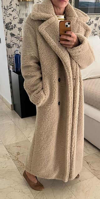 Abrigo oversize beige