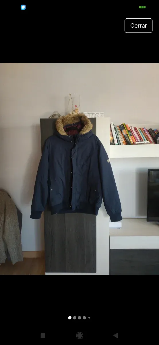 Chaqueta azul hombre con capucha