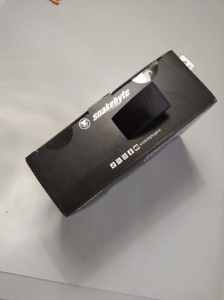 Mando PS4 SNAKEBYTE RGB 4