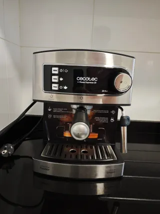 Cafetera Cecotec Power Espresso 20