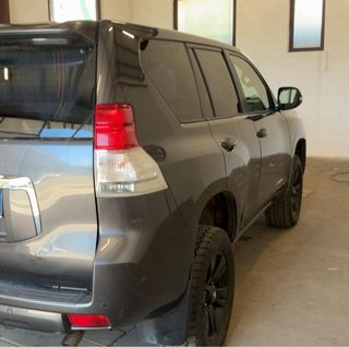 Toyota Land Cruiser 150 2011