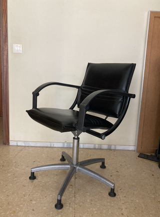 4 Sillas de peluqueria Olymp Negra/Plateada