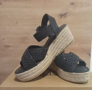 Sandalias cuña negras Talla 37