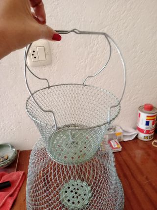 Cesta de pesca de metal