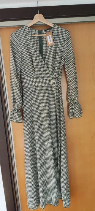 Vestido Jeuvre. Nuevo con etiqueta