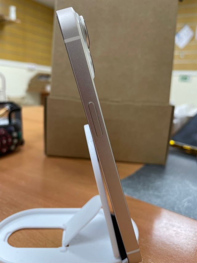 iPhone 14 128gb Reacondicionado ORO - 106166-