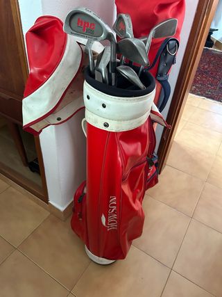 Conjunto de Golf com Saco Vermelho howson