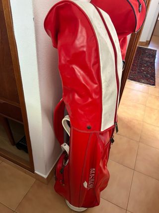 Conjunto de Golf com Saco Vermelho howson