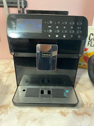 Cafetera Cecotec Automática Negra
