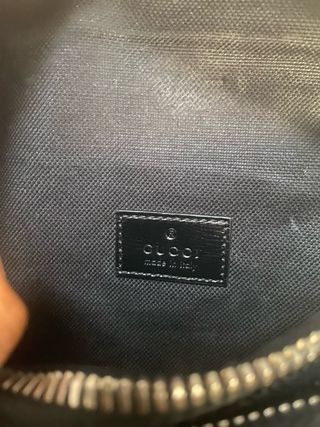 Riñonera Gucci Interlocking G Negra