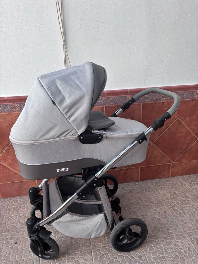 Carro de bebé Triptus gris