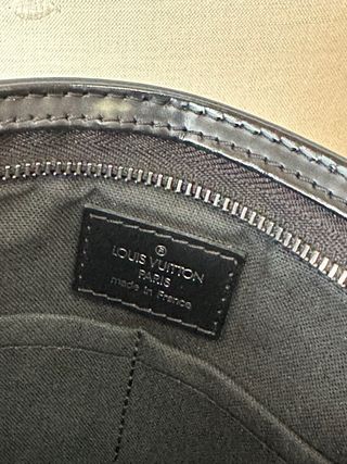 Bolso Louis Vuitton Cruzado Negro