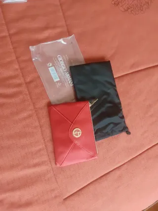 Cartera Giorgio Armani Roja