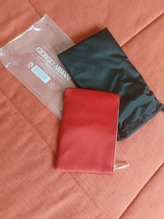 Cartera Giorgio Armani Roja