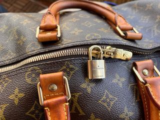 Bolso Louis Vuitton Keepall 45 sin bandolera. 