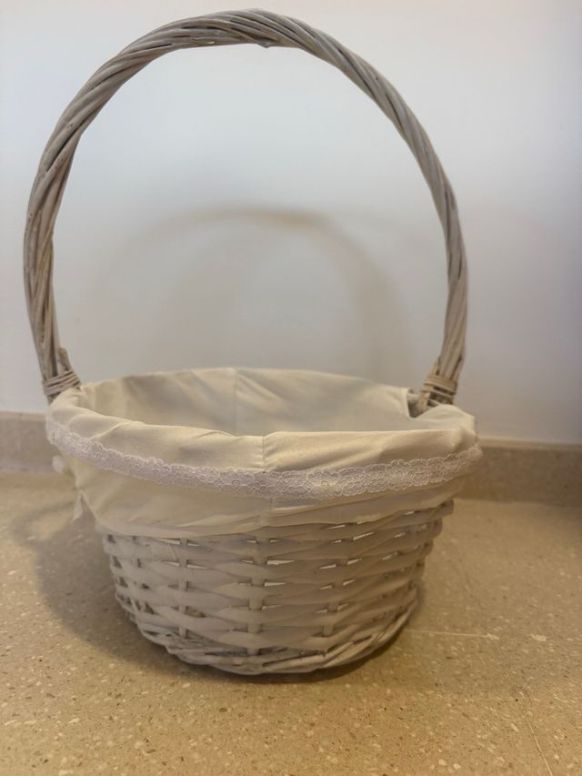 Cesta mimbre asa y forro tela
