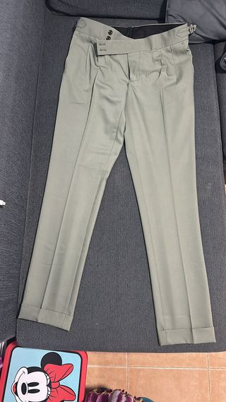 Traje verde de doble botonadura