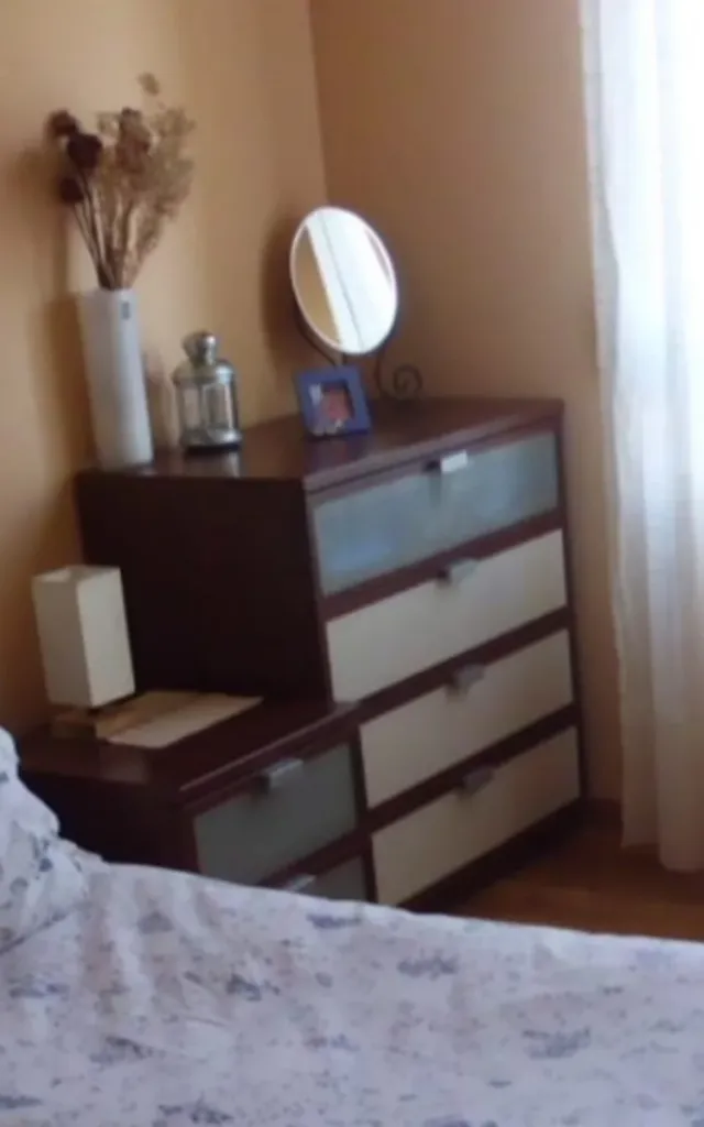 Armario y cómoda de dormitorio