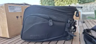 Bolsa trasera Ducati