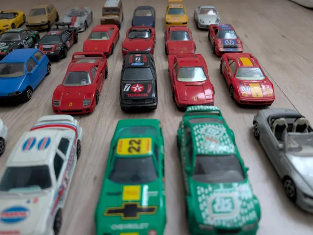 Lotto Macchinine Burago Scala 1:43