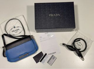 Bolso Prada Negro y Azul.
Edición Limitada 