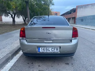Opel Vectra 2005