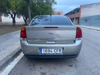 Opel Vectra 2005