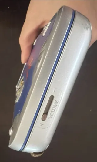 Nintendo 2DS XL Hylian Shield Ed.