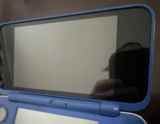 Nintendo 2DS XL Hylian Shield Ed.