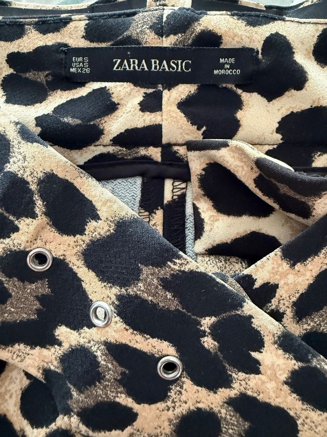 Pantalón Zara Basic Talla S Estampado Animal