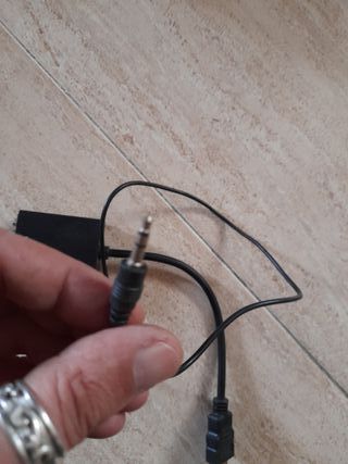 Adaptador VGA a HDMI con Audio