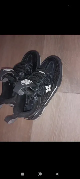 Zapatos Louis Vuitton Negros