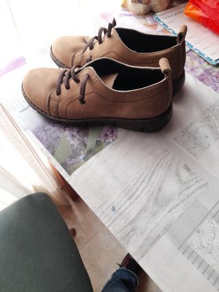Zapatos de piel BRAM nuevos