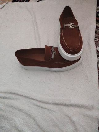 Zapatos Louis Vuitton Marrón Talla 44