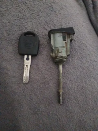 Bombín cerradura Seat Ibiza 6L + Llave