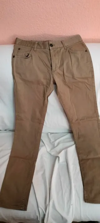 Pantalón vaquero marrón