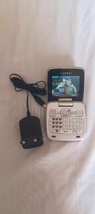 Alcatel OT 808 Argento/Bianco